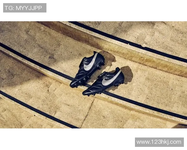 耐克足球明星球鞋的魅力与科技结合引领潮流新风尚